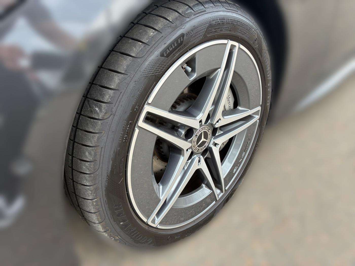 Mercedes-Benz C 220