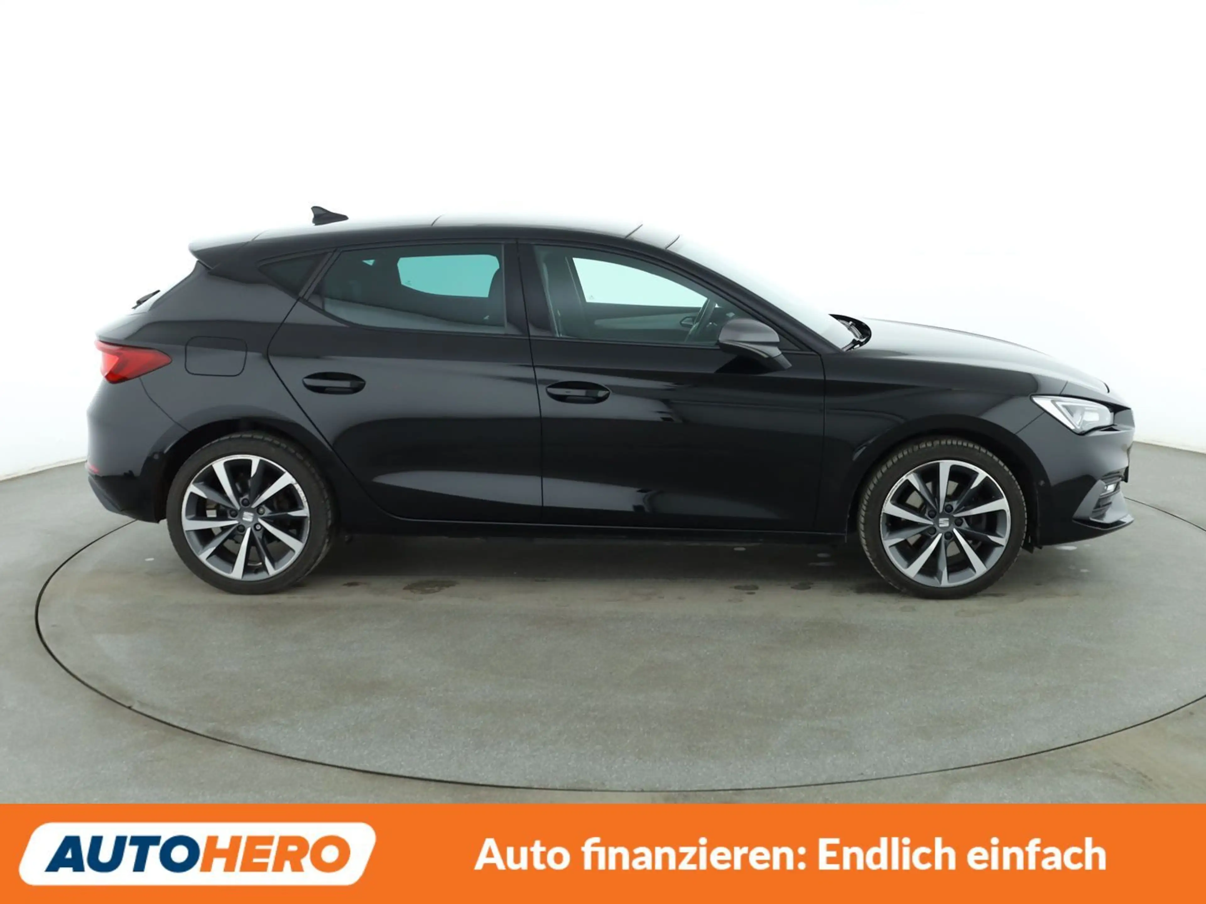SEAT Leon e-Hybrid 1.4 TSI e-HYBRID FR — photo 7