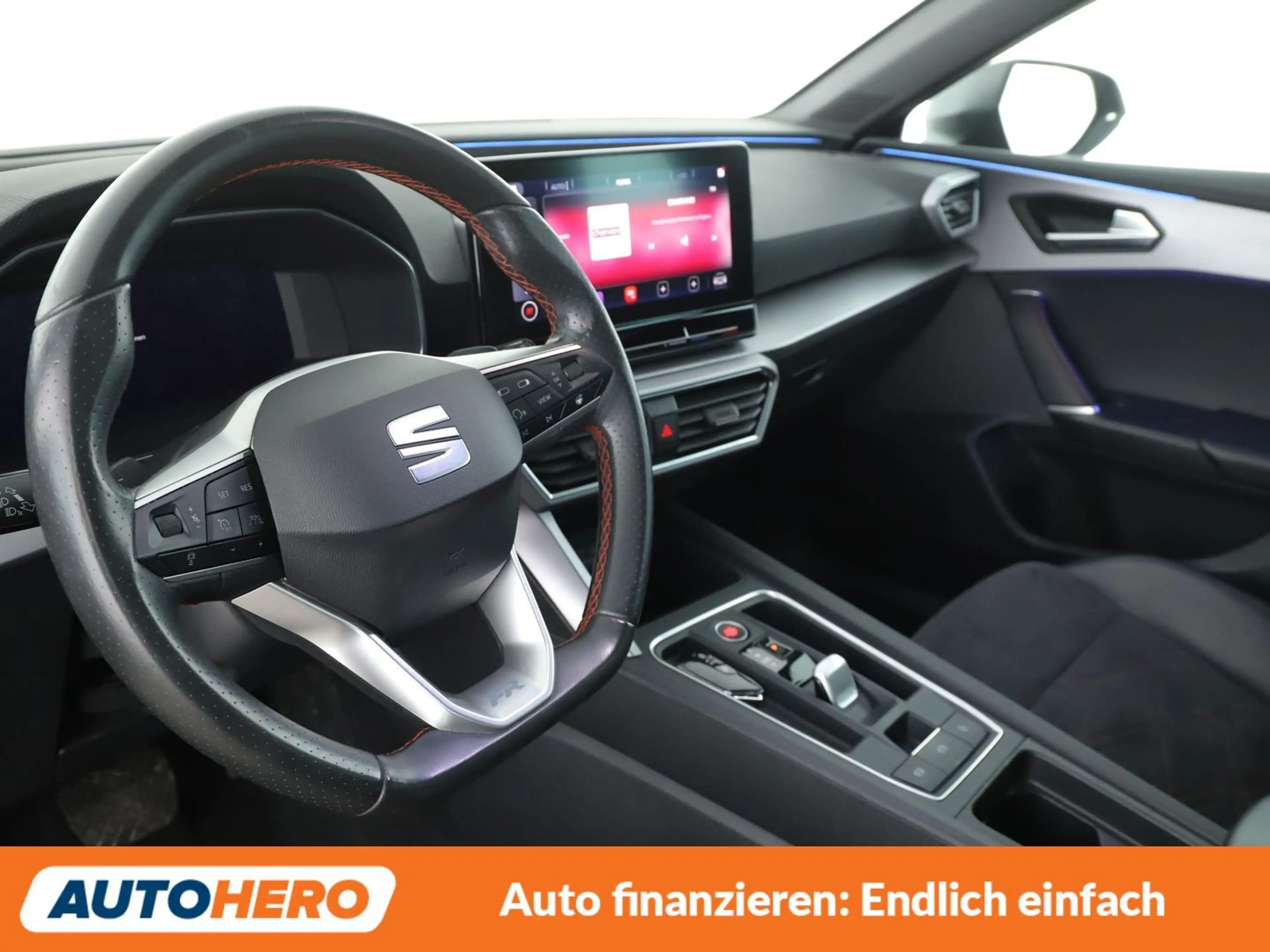 SEAT Leon e-Hybrid 1.4 TSI e-HYBRID FR — photo 11