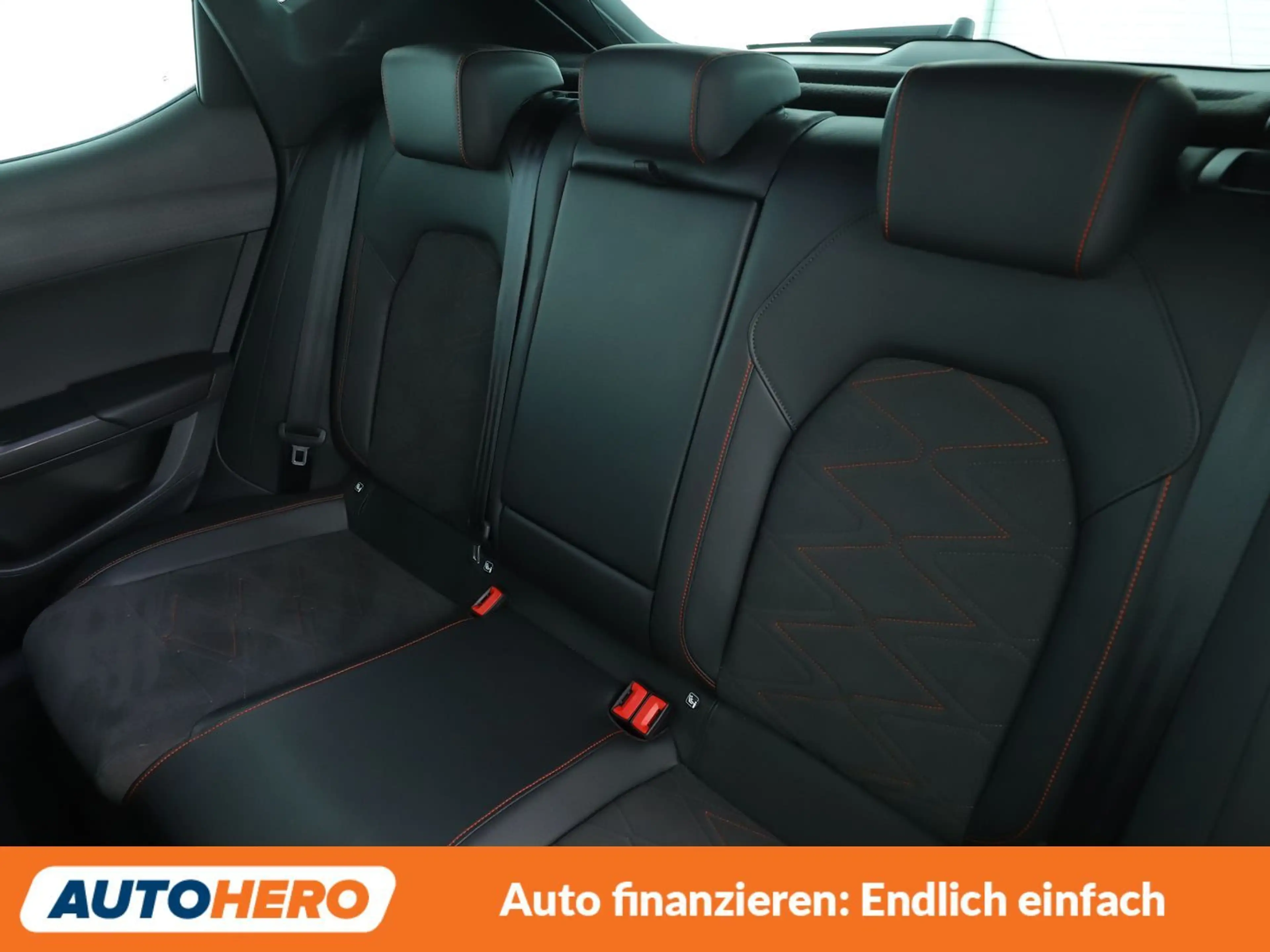 SEAT Leon e-Hybrid 1.4 TSI e-HYBRID FR — photo 14