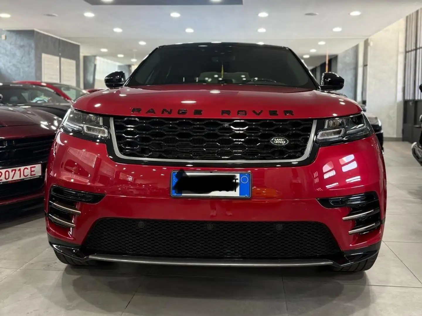 Land Rover Range Rover Velar Range Rover Velar 2017 2.0d i4 R-Dynamic HSE 180cv Rojo - 1