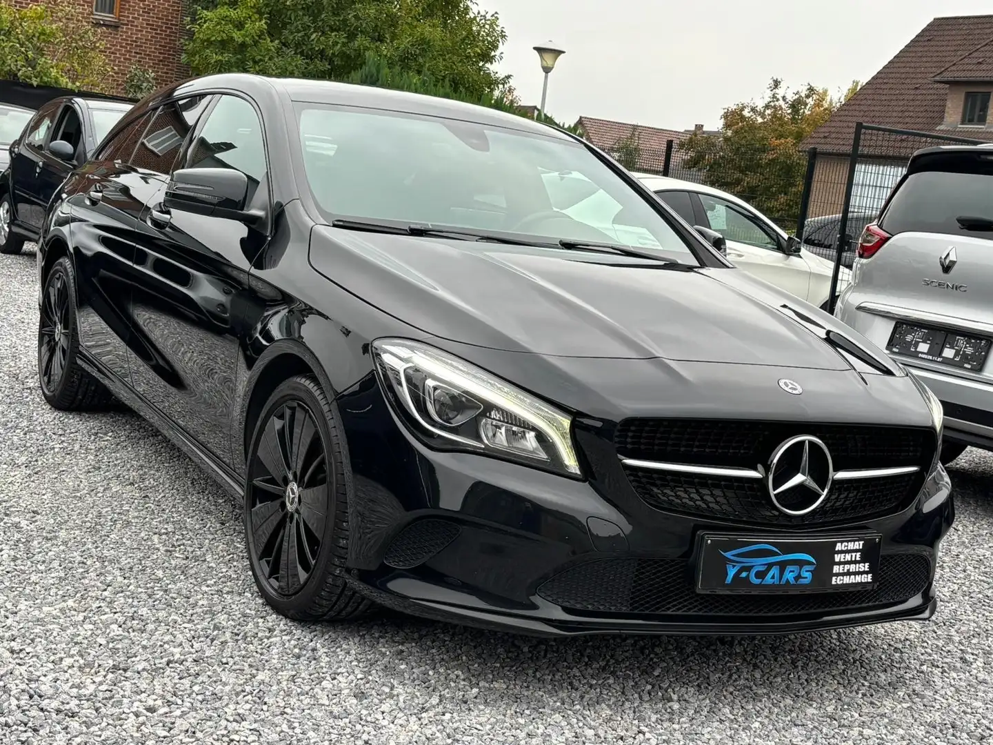 Mercedes-Benz CLA 180 D SHOOTING//FACE LIFT//FULL BLACK//12MOIS GARANTIE Zwart - 1
