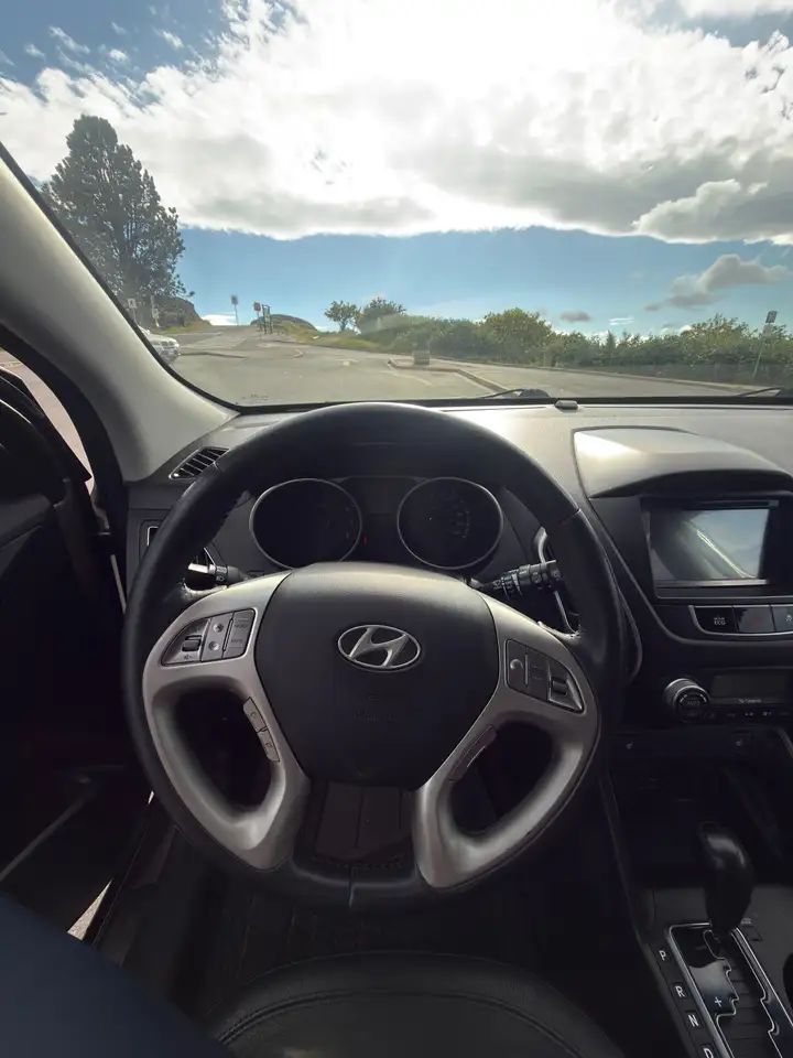 Hyundai TUCSON снимка Hyundai TUCSON