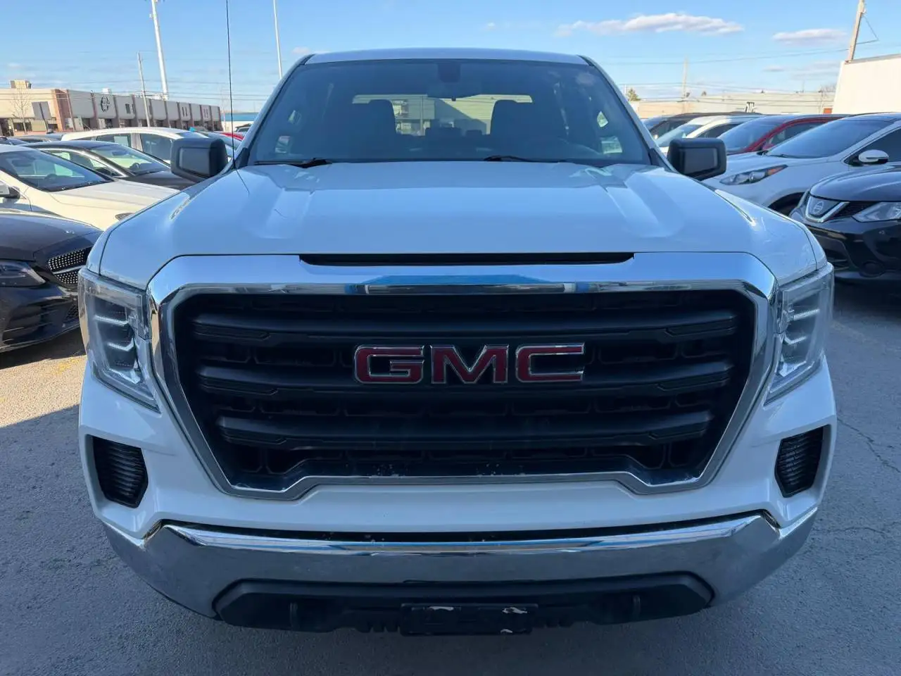 GMC Sierra 1500 снимка GMC Sierra 1500