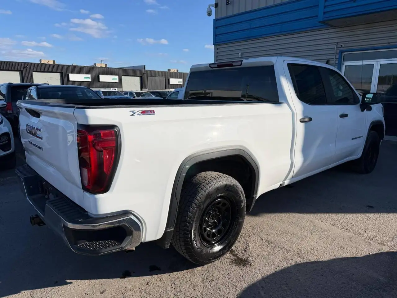 GMC Sierra 1500 снимка GMC Sierra 1500