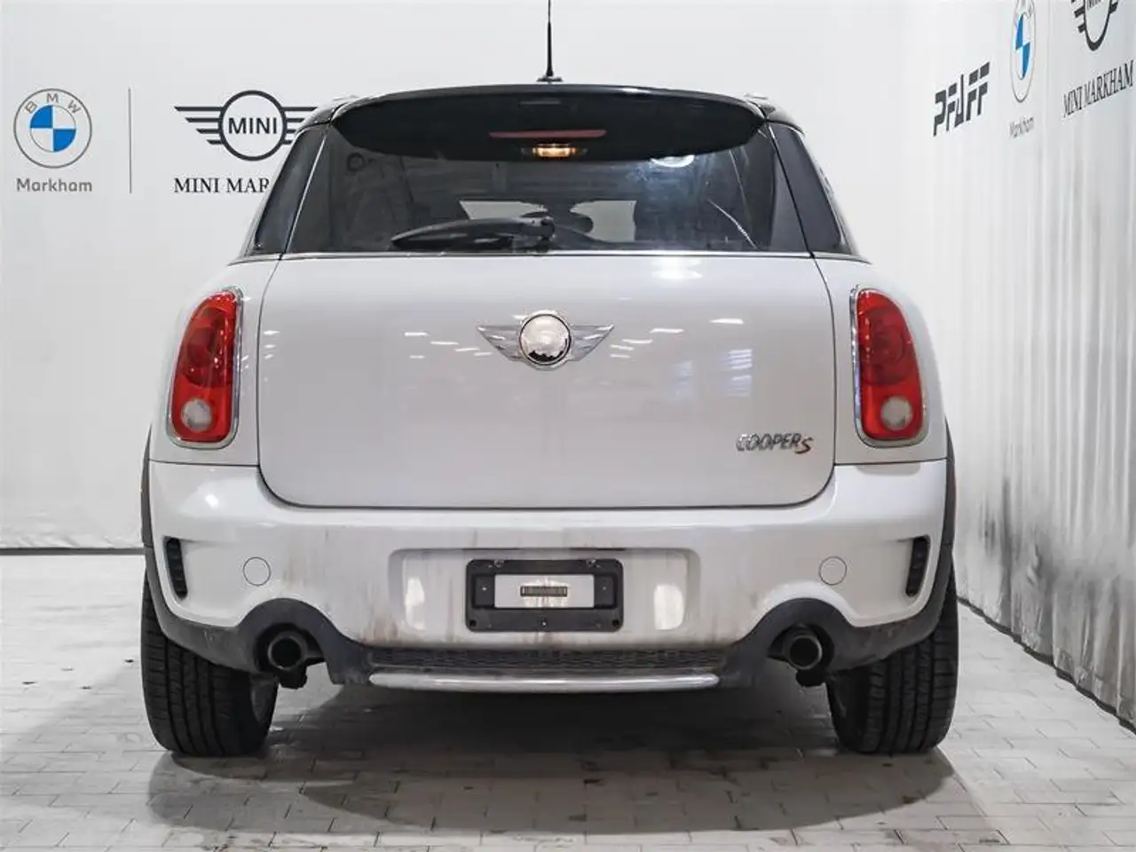 MINI Cooper Countryman снимка MINI Cooper Countryman