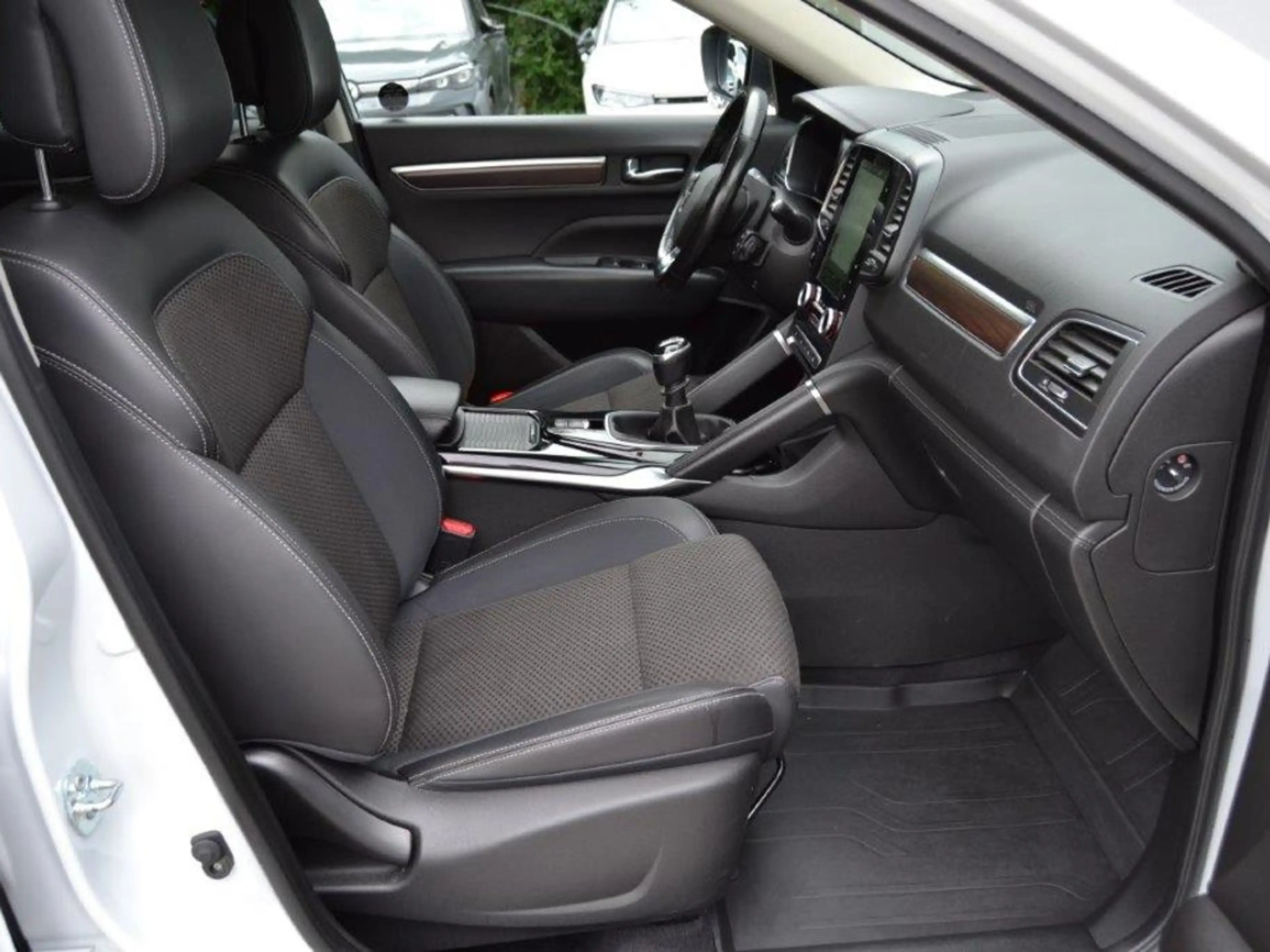 Renault Koleos 2.0 dCi 4x4 Intens AHK/18-ZOLL/VOLL-LED/NAVI+VZE/ — photo 4