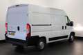 Peugeot Boxer 2.0 BlueHDI 130PK L2H2 - EURO 6 - Airco - Navi - C Wit - thumbnail 2