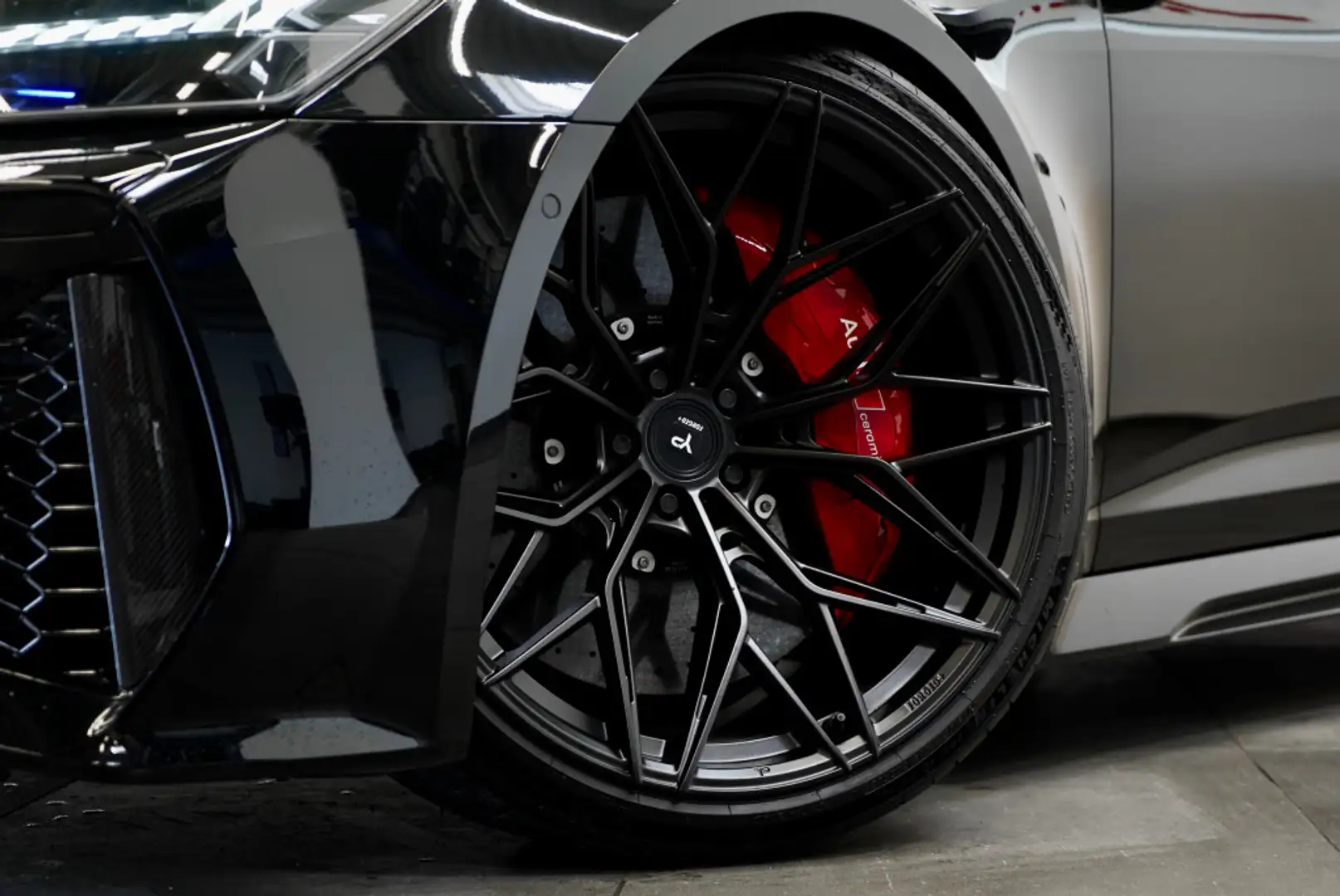 Audi RS6 Avant q.*Dynamik + *Keramik* 22 Yido *H&R * Black - 2