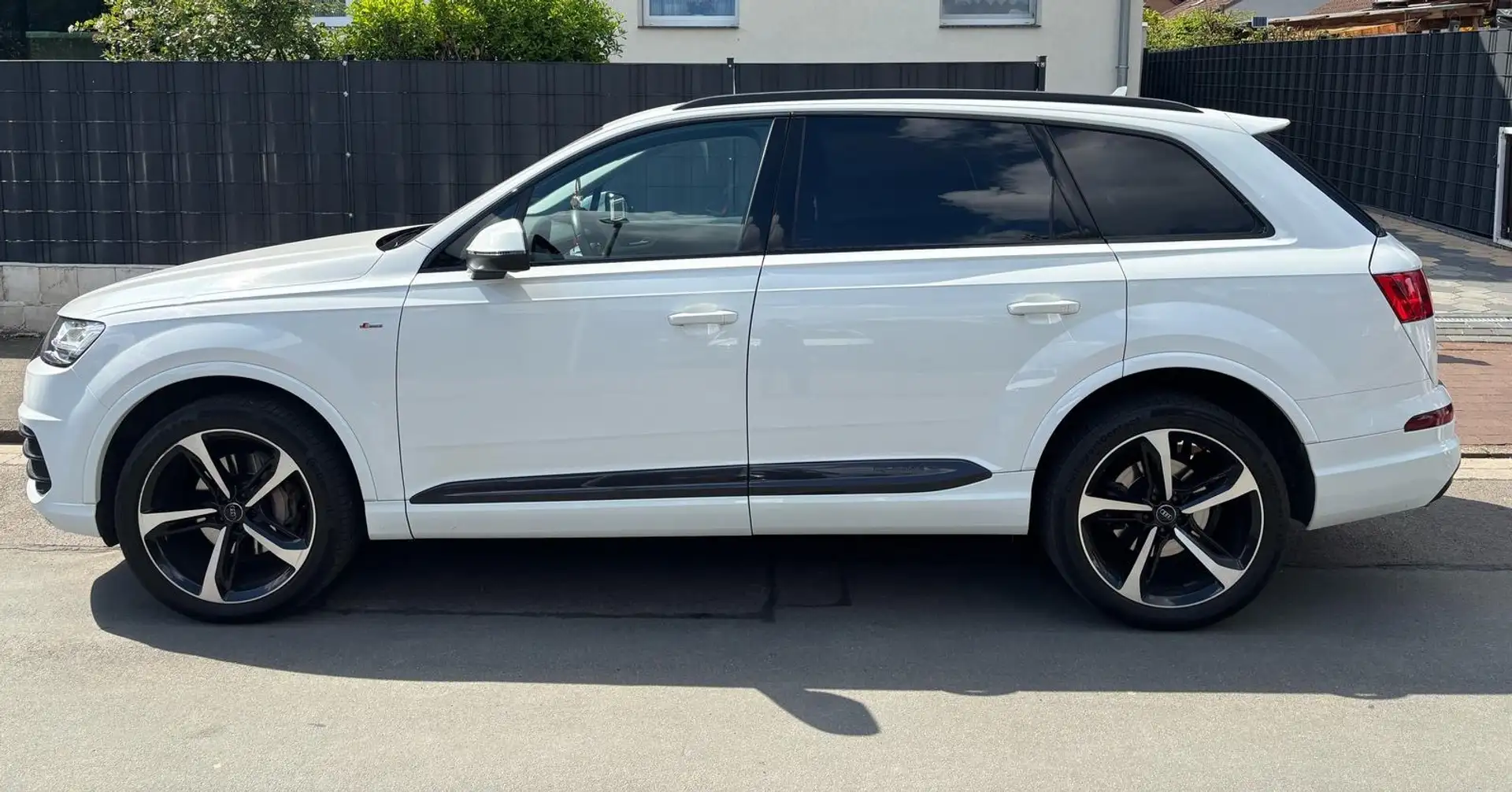 Audi Q7 3.0 TDI ultra quattro Weiß - 1