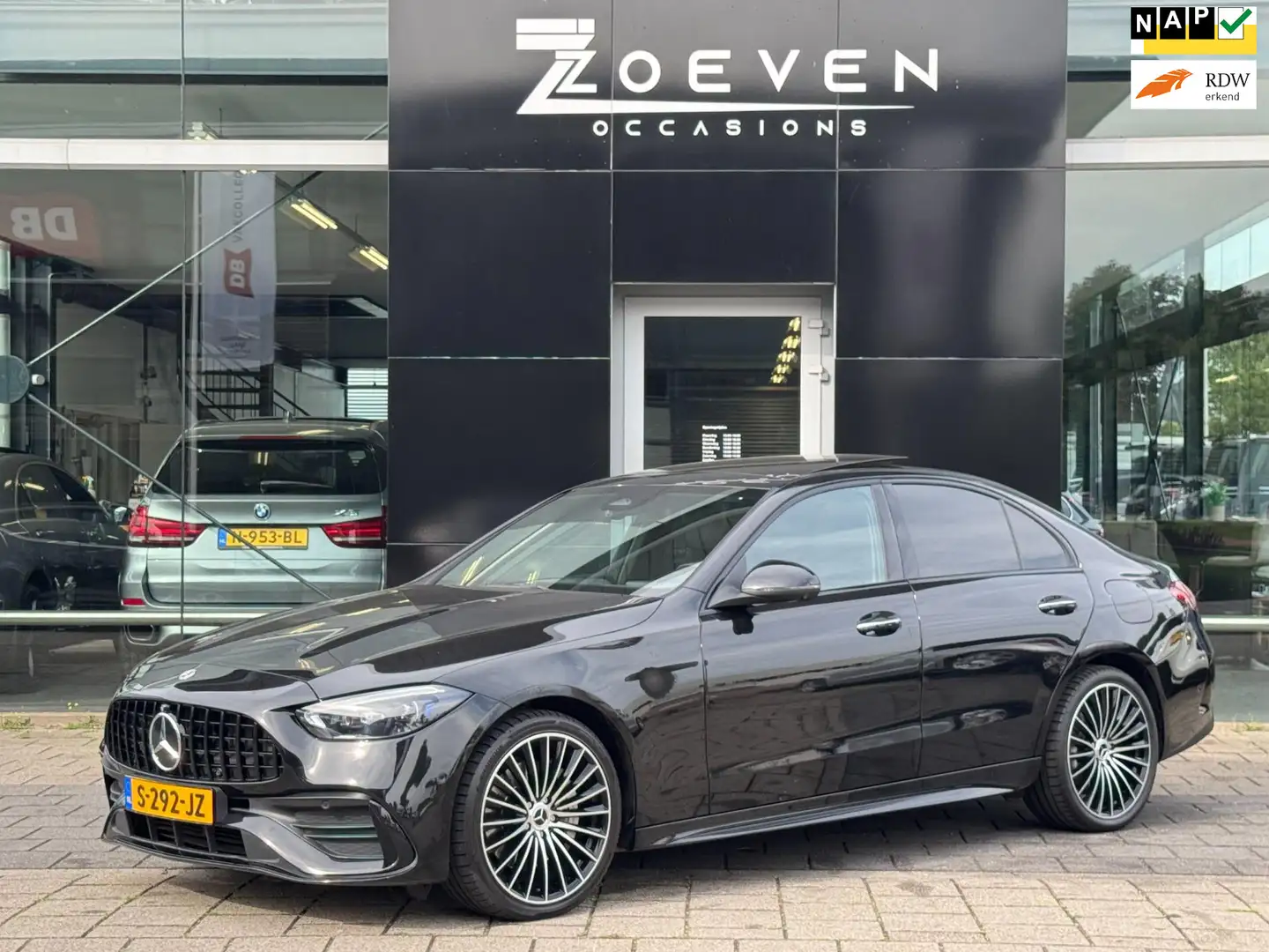 Mercedes-Benz C 300 e AMG Line Limited inl.BTW Zwart - 1