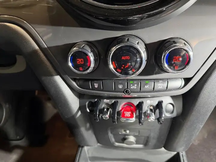 MINI Countryman 2022, foto 6