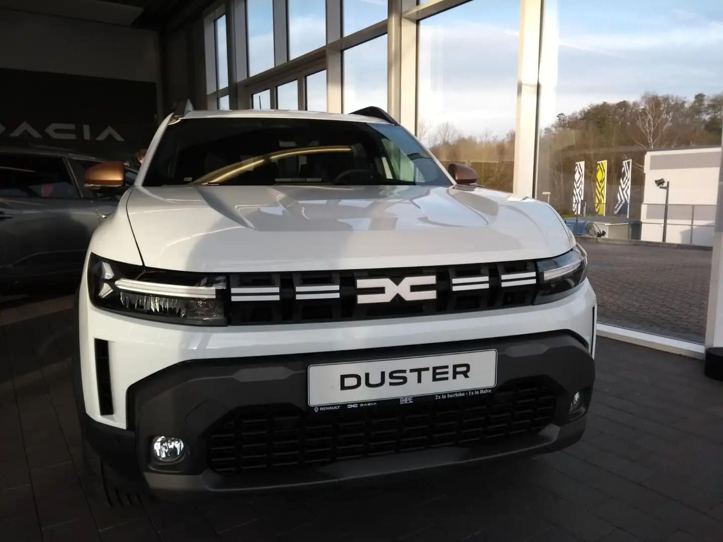 Dacia Duster III Extreme TCE 130 Bianco - 2
