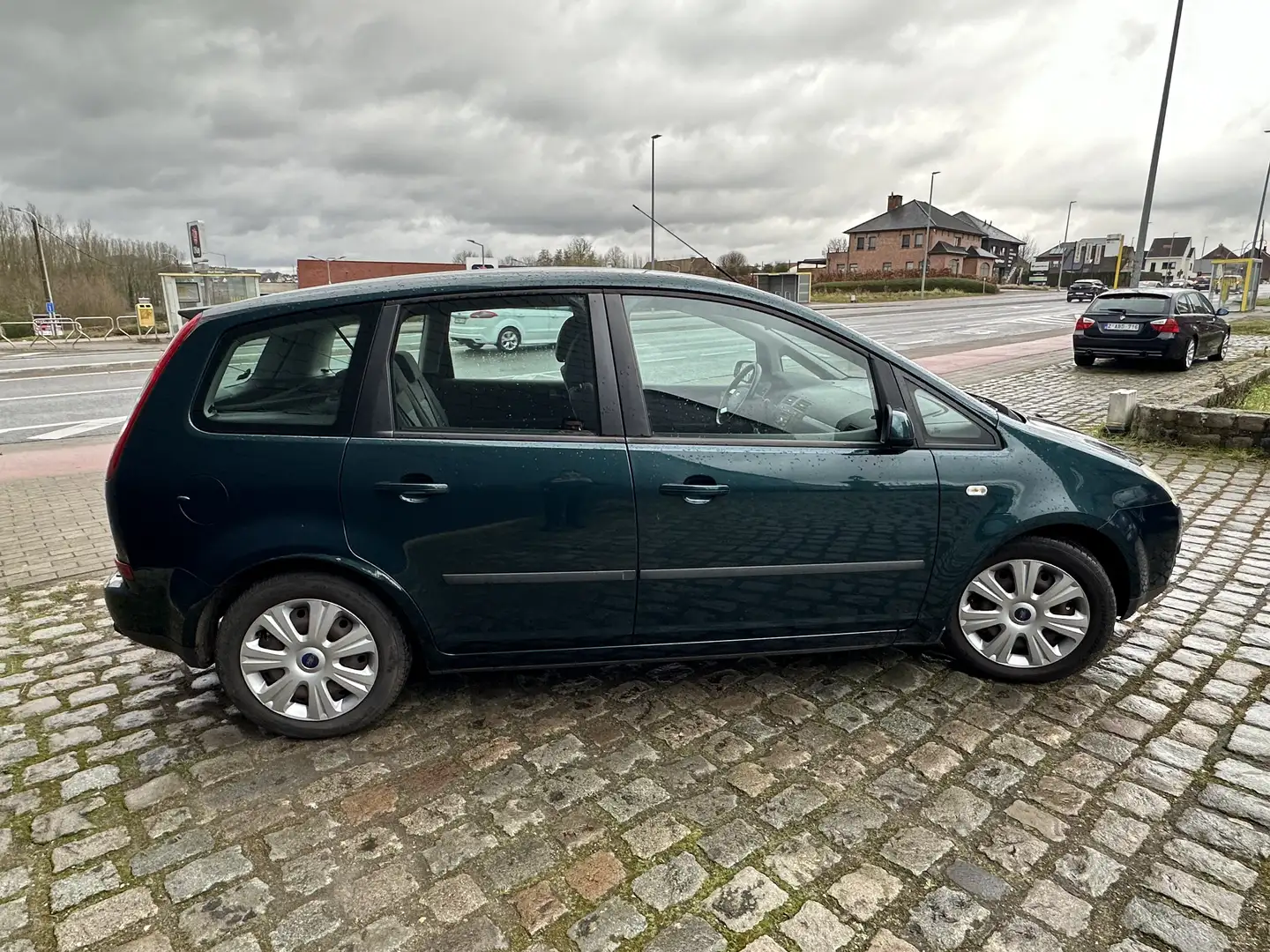 Ford Focus C-Max 1.6 Turbo TDCi Trend CARNET COMPLET ATTACHE REMORQ - 2