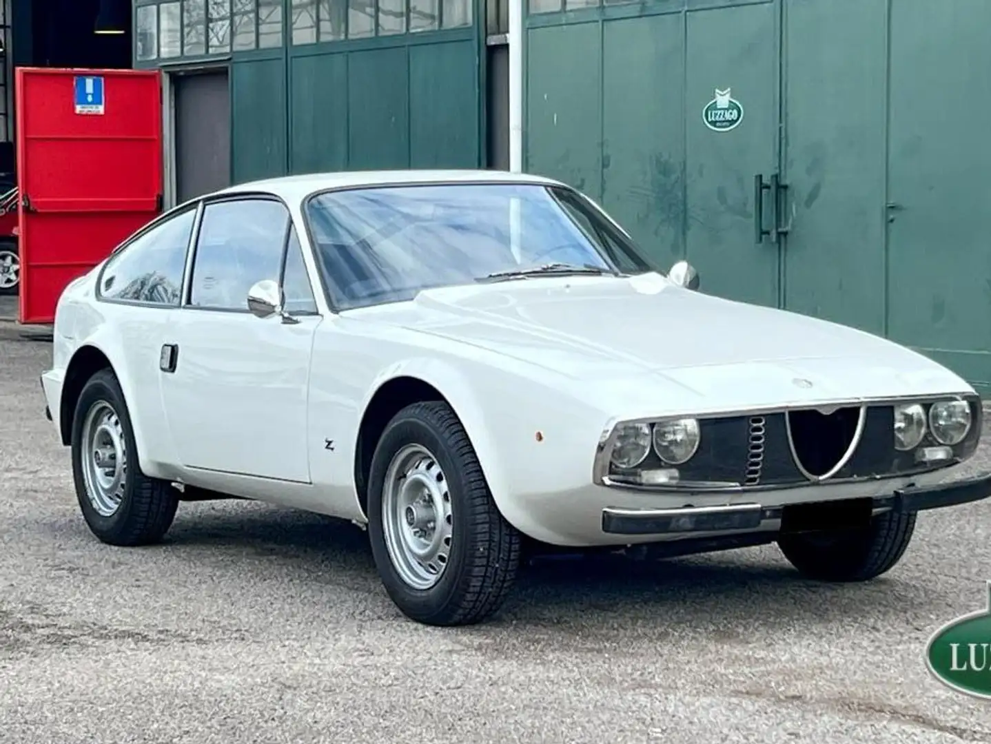 Alfa Romeo GT Junior Zagato 1300 (1 of 1108) Bianco - 1