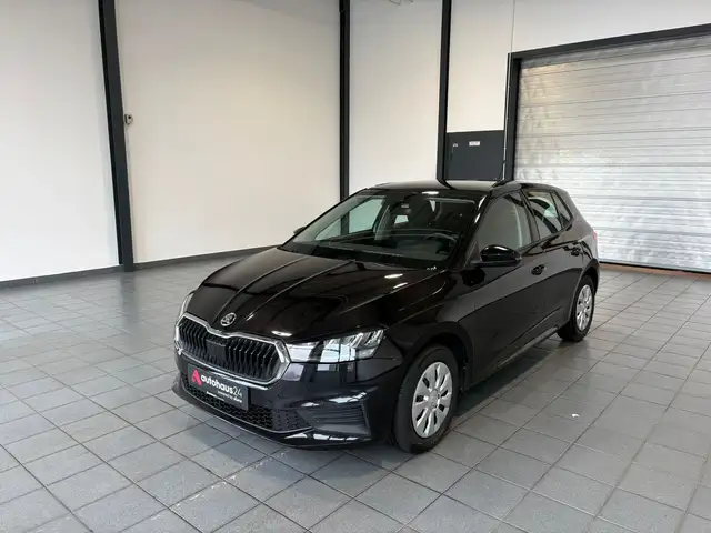 Skoda Fabia view 3