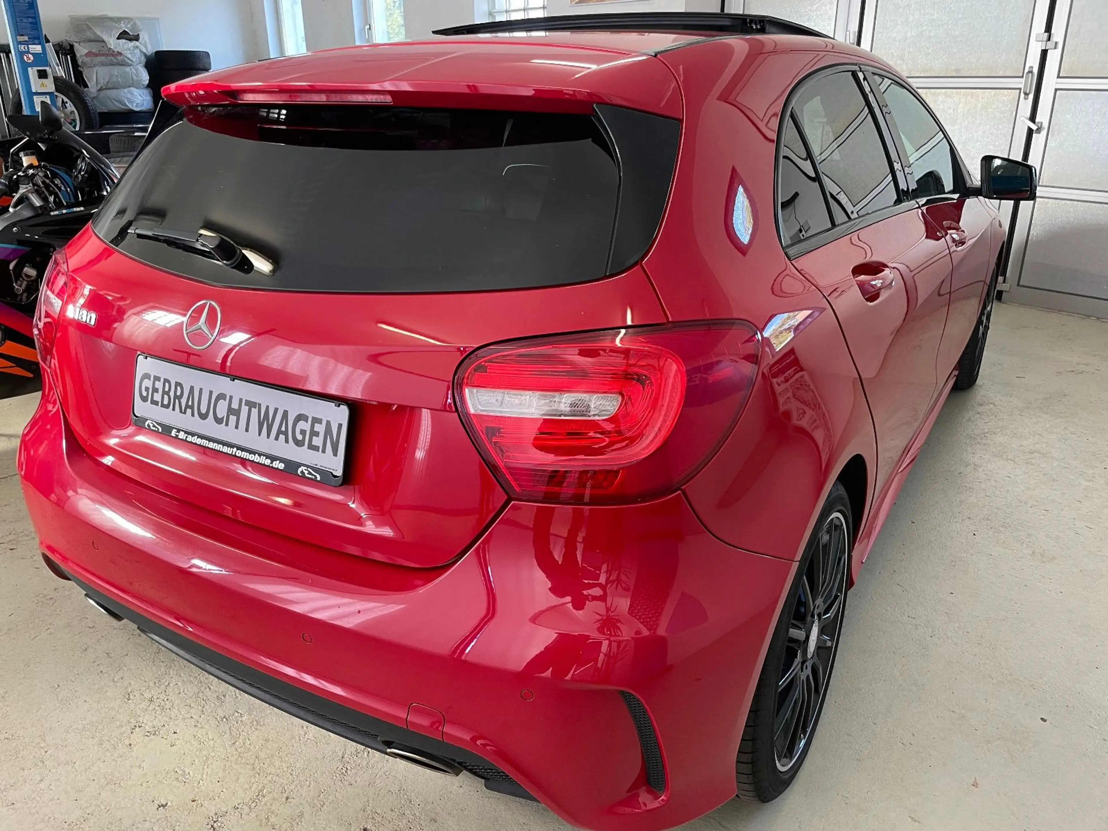 Mercedes-Benz A 180 AMG Style — photo 3