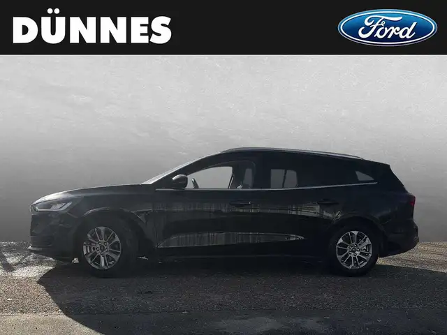 Ford Focus view 6