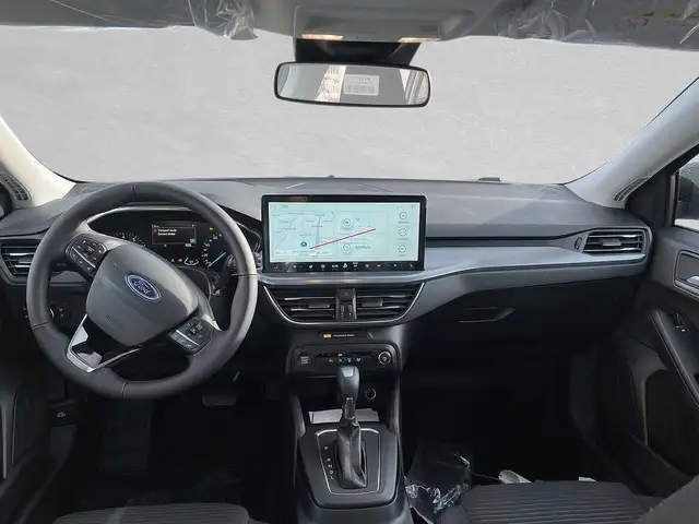 Ford Focus view 4
