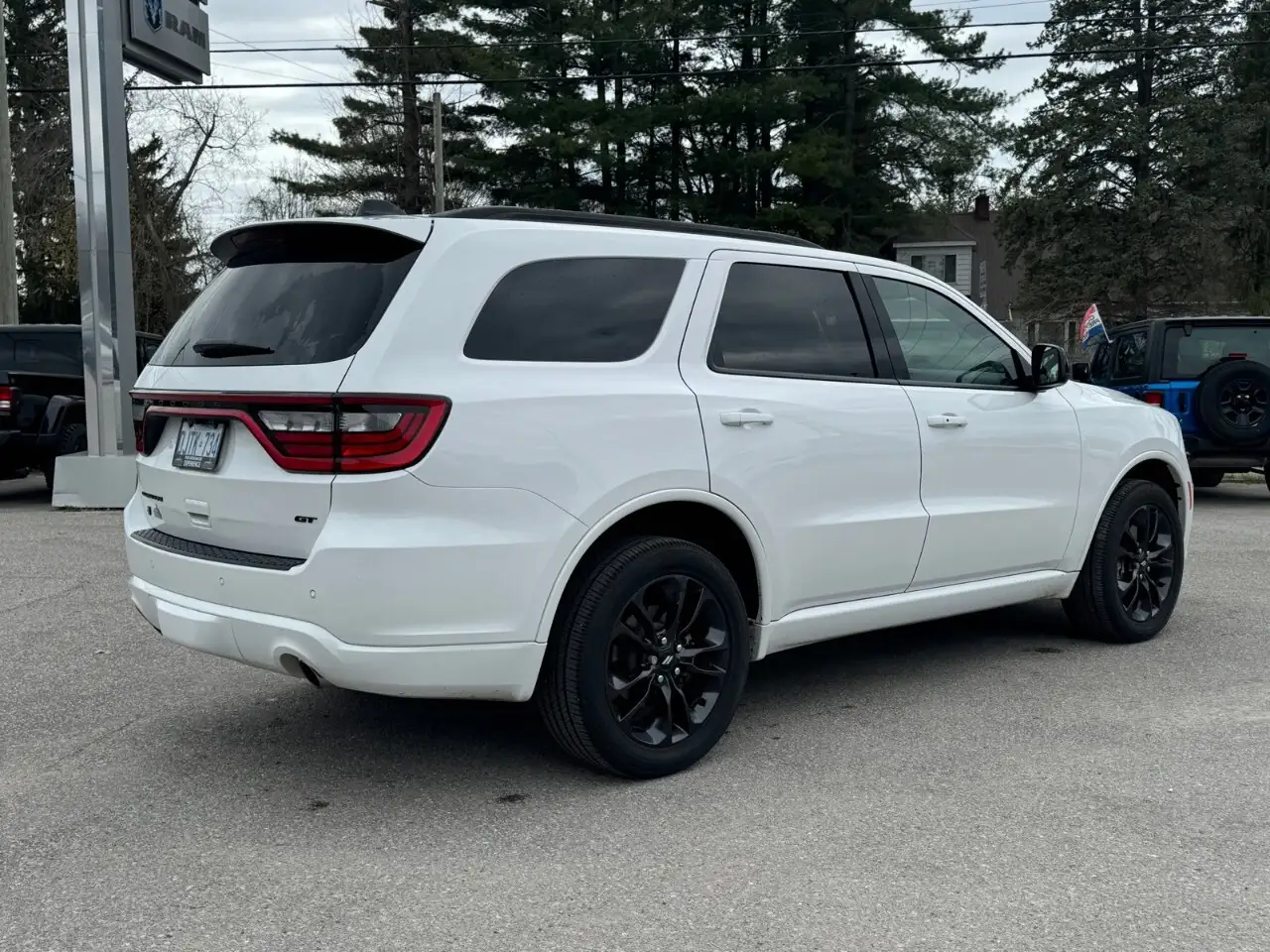 Dodge Durango снимка Dodge Durango