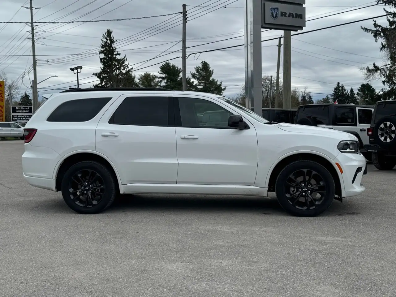 Dodge Durango снимка Dodge Durango