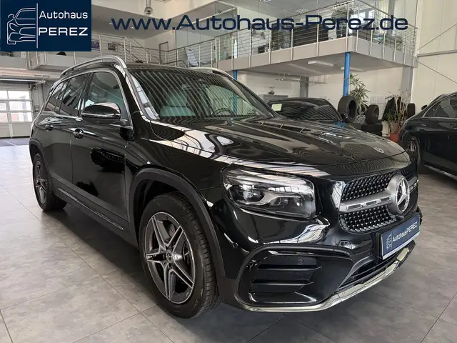 Mercedes-Benz GLB 250 4M AMG PREMIUM+ DISTR.-AHK-PANO-OFFROAD!