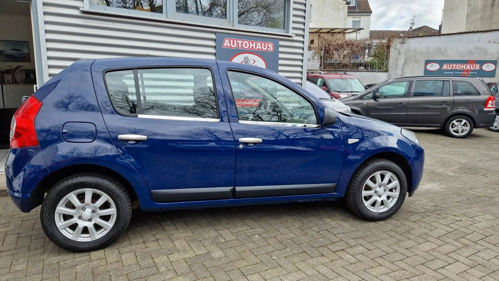 Dacia Sandero 1.4 MPI Edition Ambiance 1HAND+ALLWETTER Blue - 2