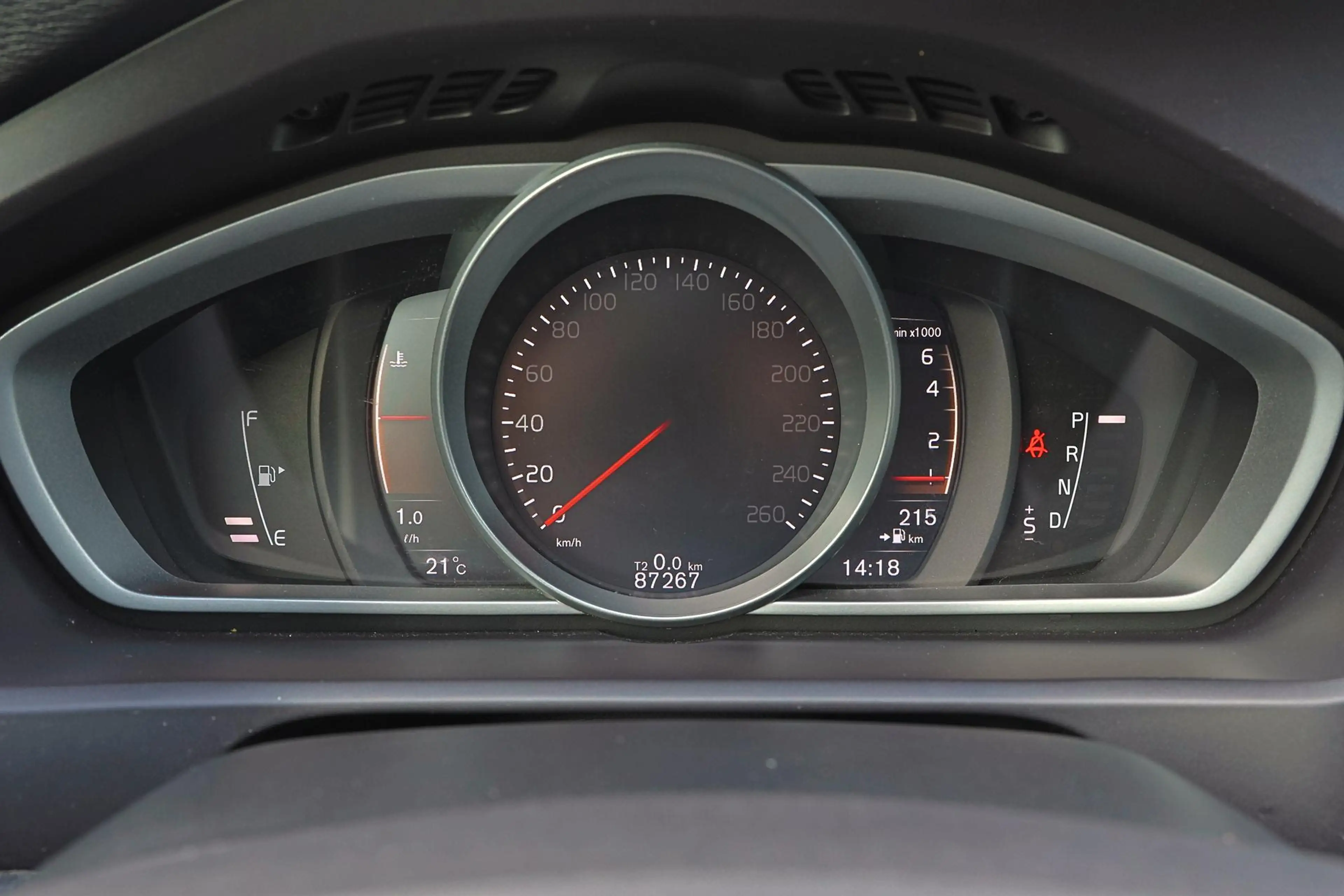 Volvo V40 Cross Country T3 Dynamic Edition - LED koplampen - Navigatie - V — photo 11