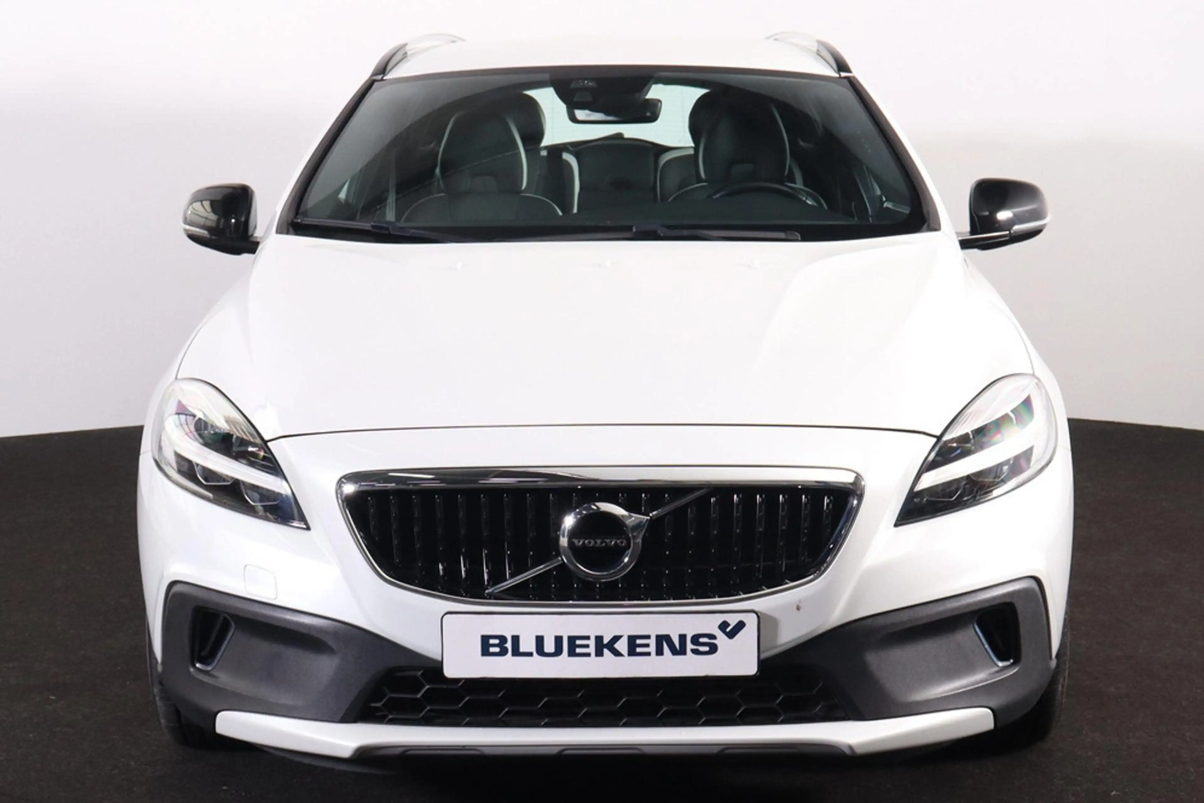 Volvo V40 Cross Country T3 Dynamic Edition - LED koplampen - Navigatie - V — photo 2