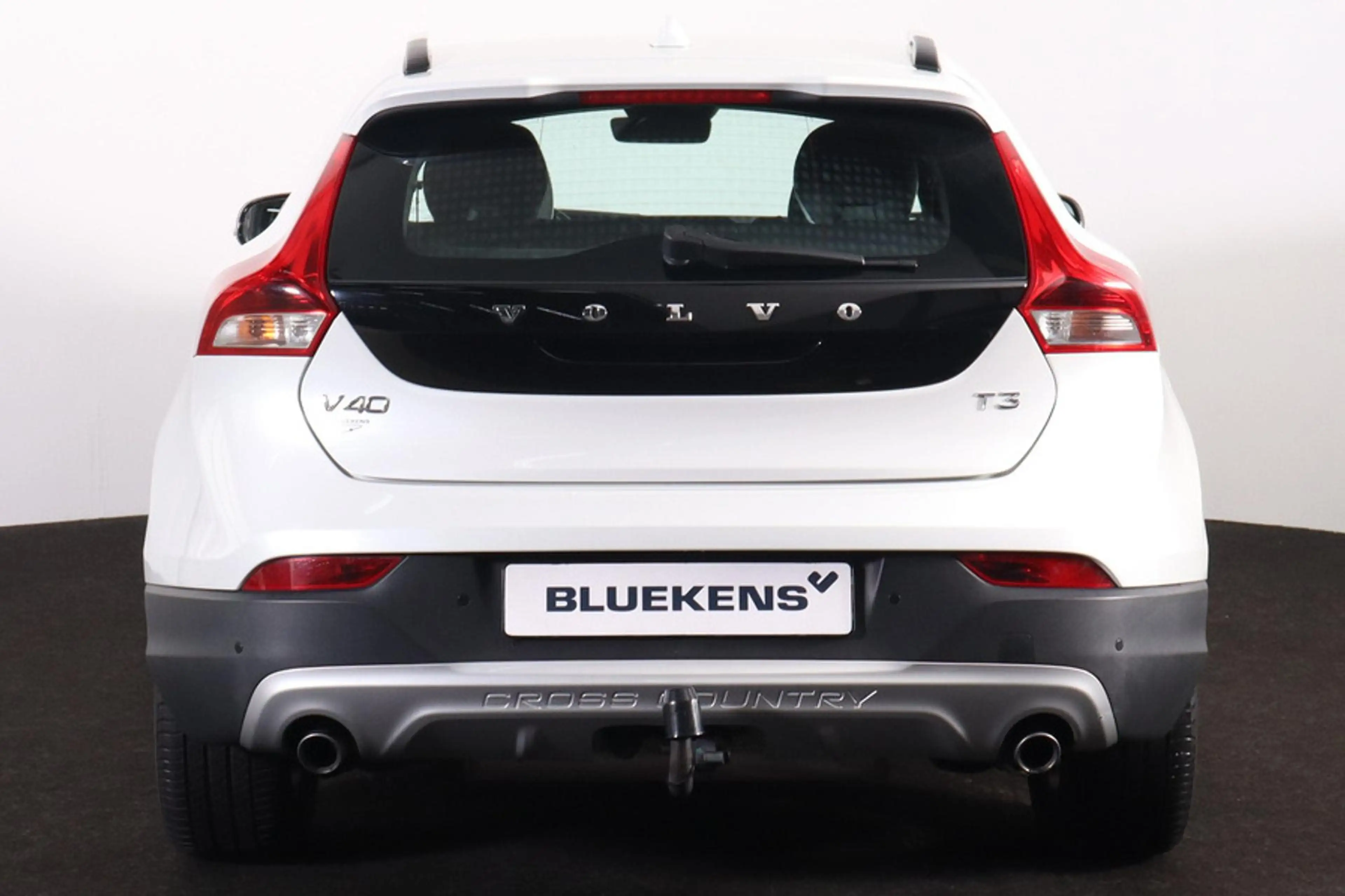 Volvo V40 Cross Country T3 Dynamic Edition - LED koplampen - Navigatie - V — photo 4
