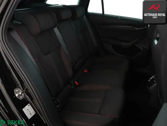 Skoda Octavia view 13