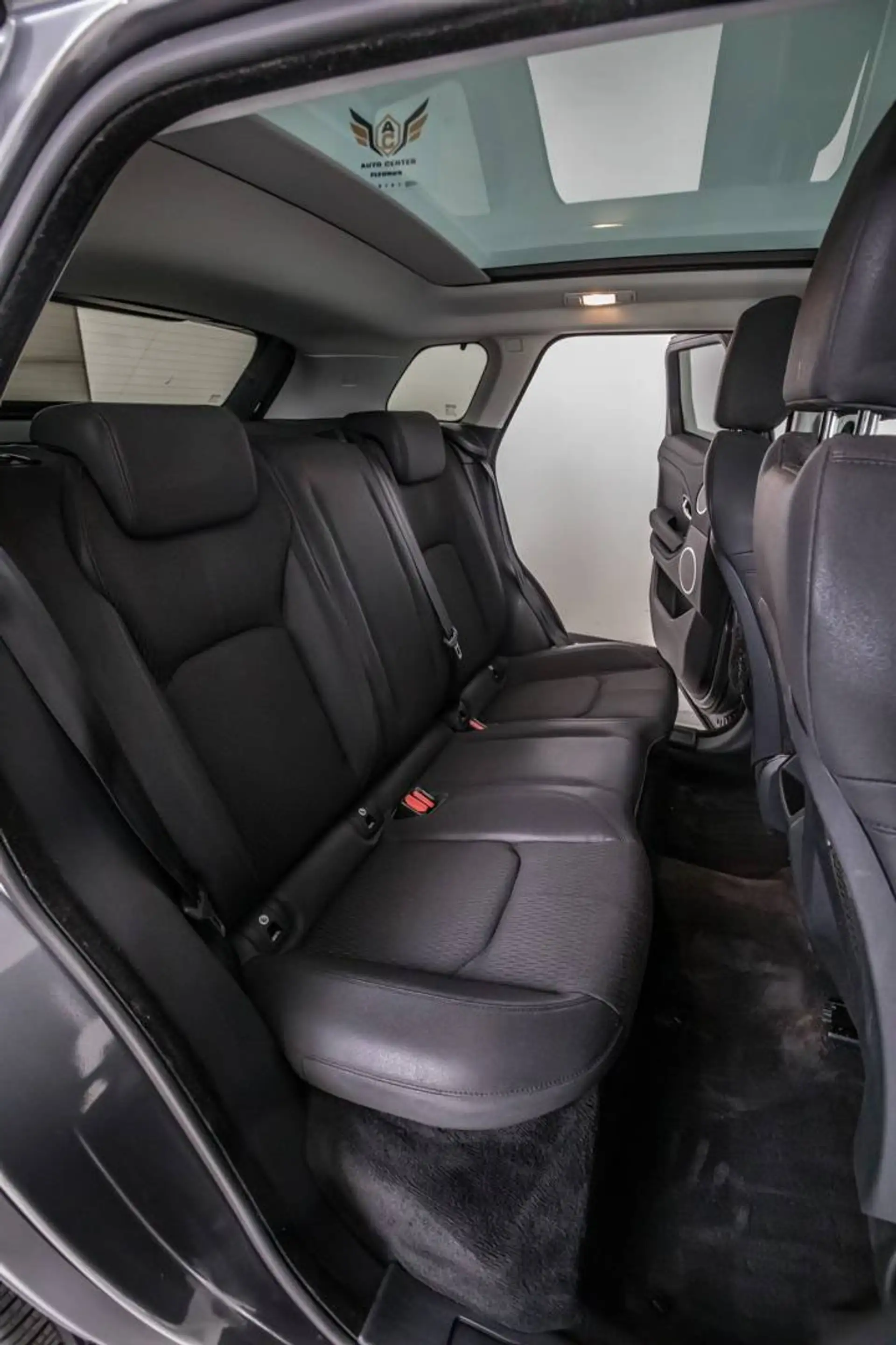 Land Rover Range Rover Evoque 2.0 4WD (EU6d-TEMP) — photo 14