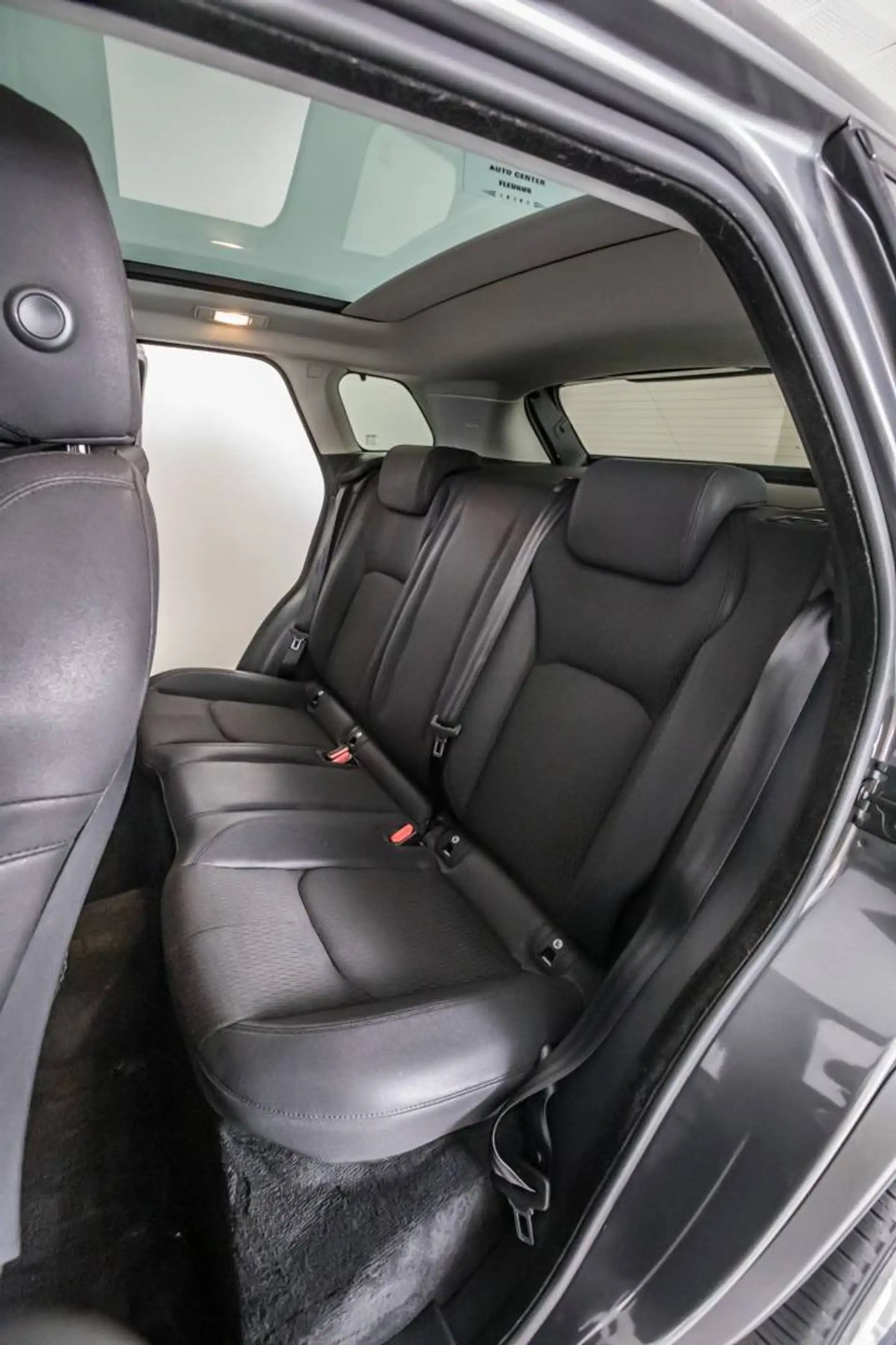 Land Rover Range Rover Evoque 2.0 4WD (EU6d-TEMP) — photo 13