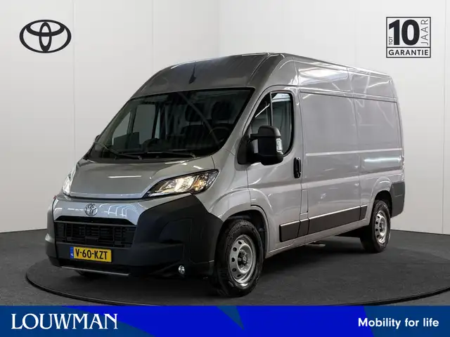 Toyota Proace Max 2.2 D-4D L2H2 3.5t Navigator Automaat | BPM Vrij |