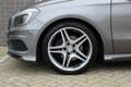 Mercedes-Benz A 200 Prestige / AMG pakket / Panoramadak / Camera Grijs - thumbnail 27