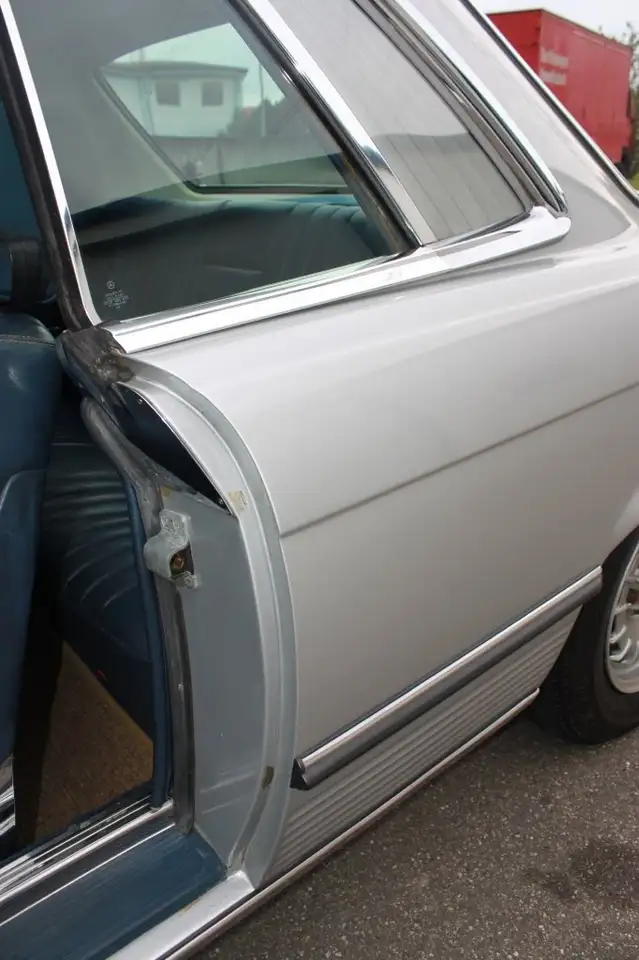 Mercedes-Benz SLC 280 R107, foto 4