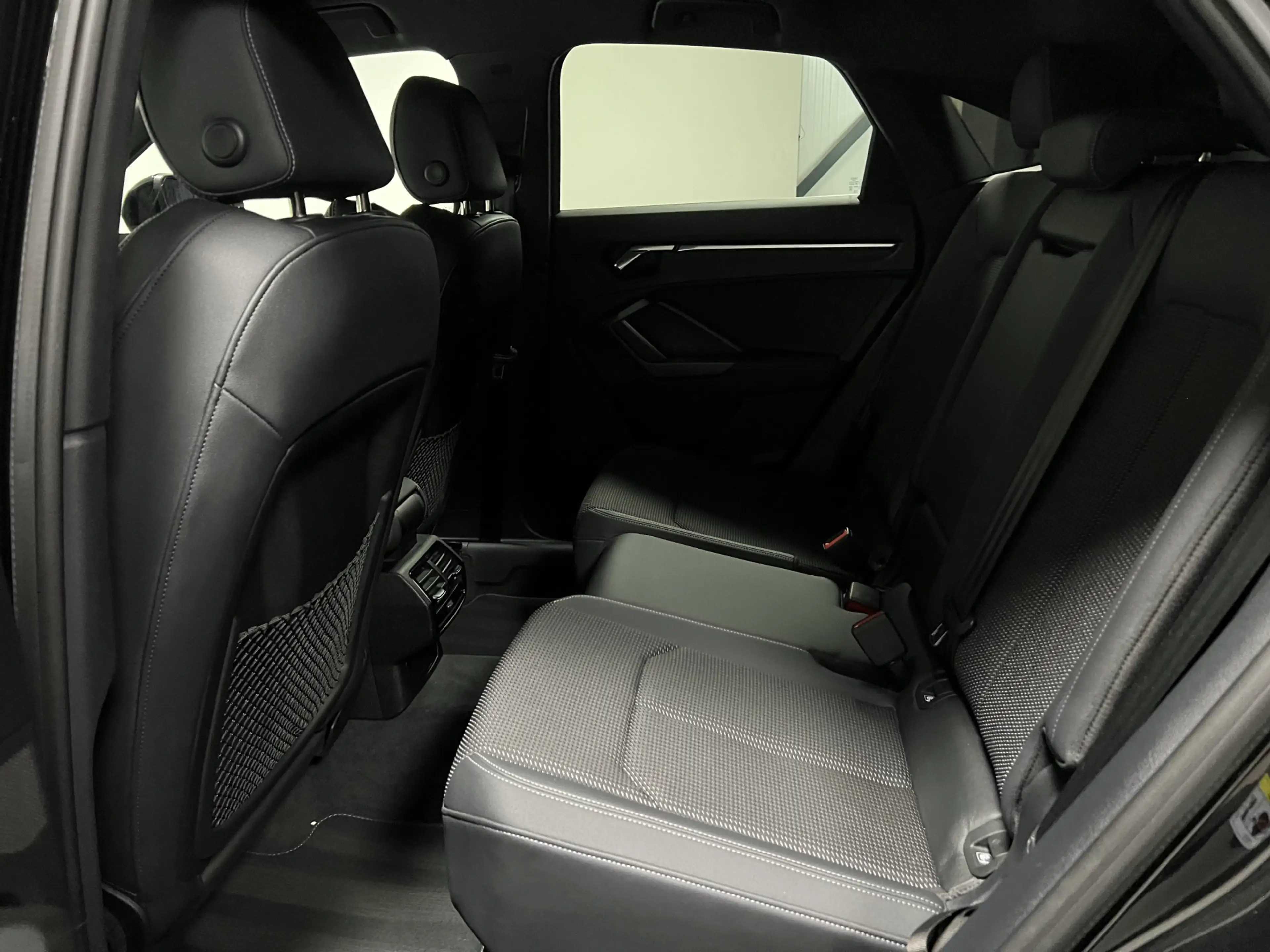 Audi Q3 Sportback 45 TFSI e S Edition | 2X S-LINE | STOEL- — photo 33