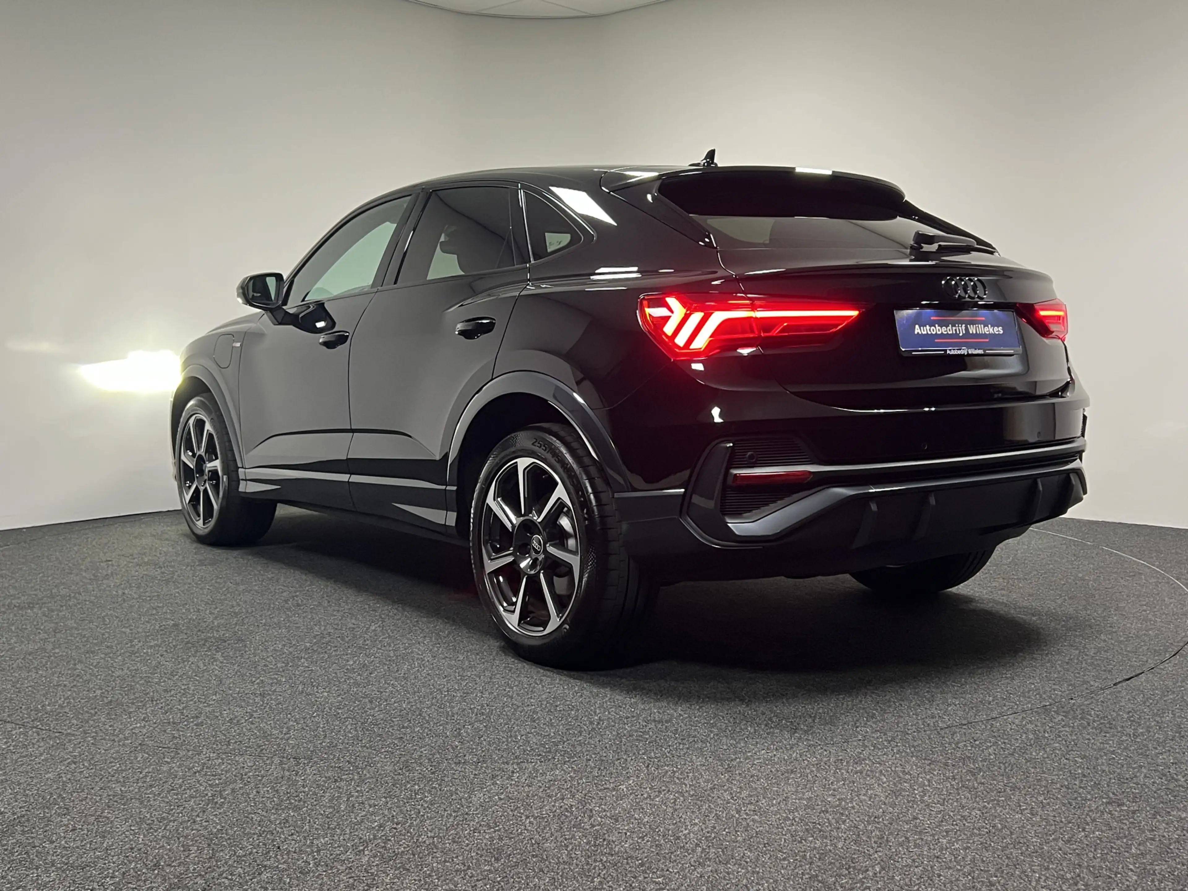 Audi Q3 Sportback 45 TFSI e S Edition | 2X S-LINE | STOEL- — photo 8