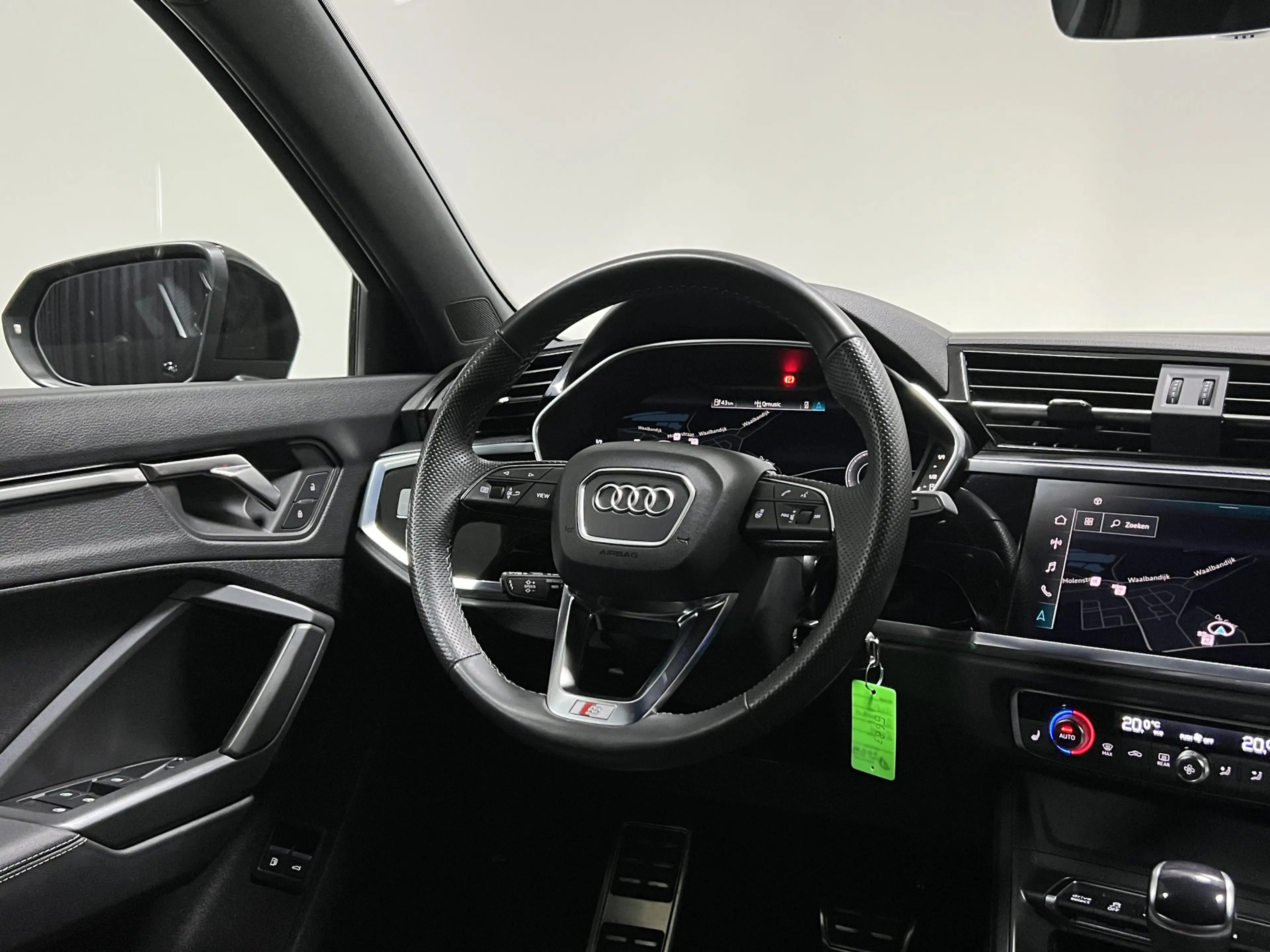 Audi Q3 Sportback 45 TFSI e S Edition | 2X S-LINE | STOEL- — photo 35