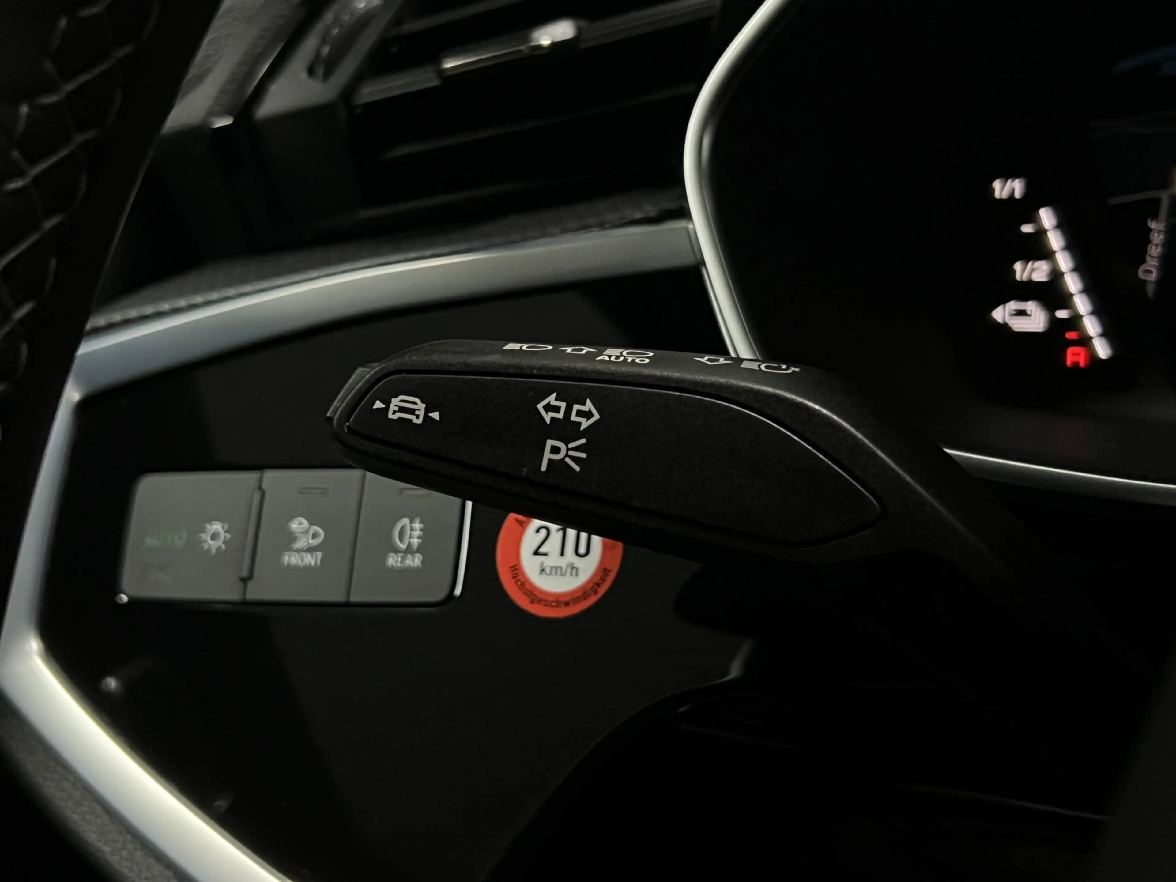 Audi Q3 Sportback 45 TFSI e S Edition | 2X S-LINE | STOEL- — photo 21