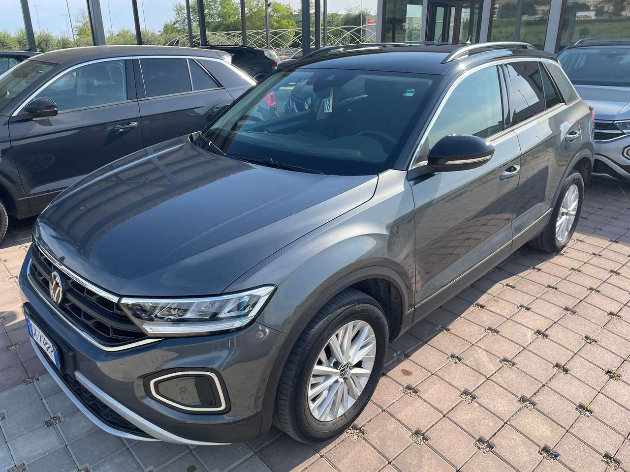 Volkswagen T-Roc T-Roc I 2022 1.0 tsi Life 110cv VIRTUAL COCKPIT + telecamera post