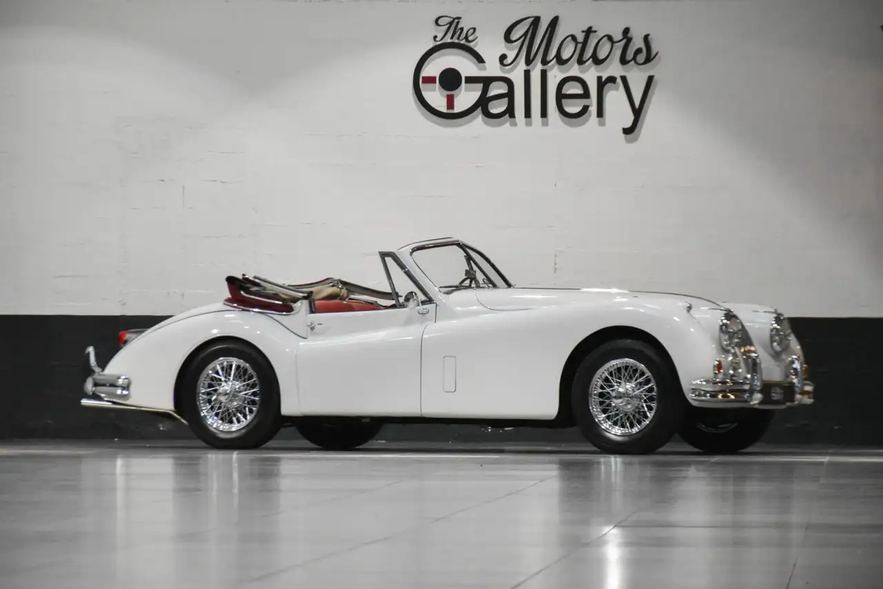 Jaguar XK