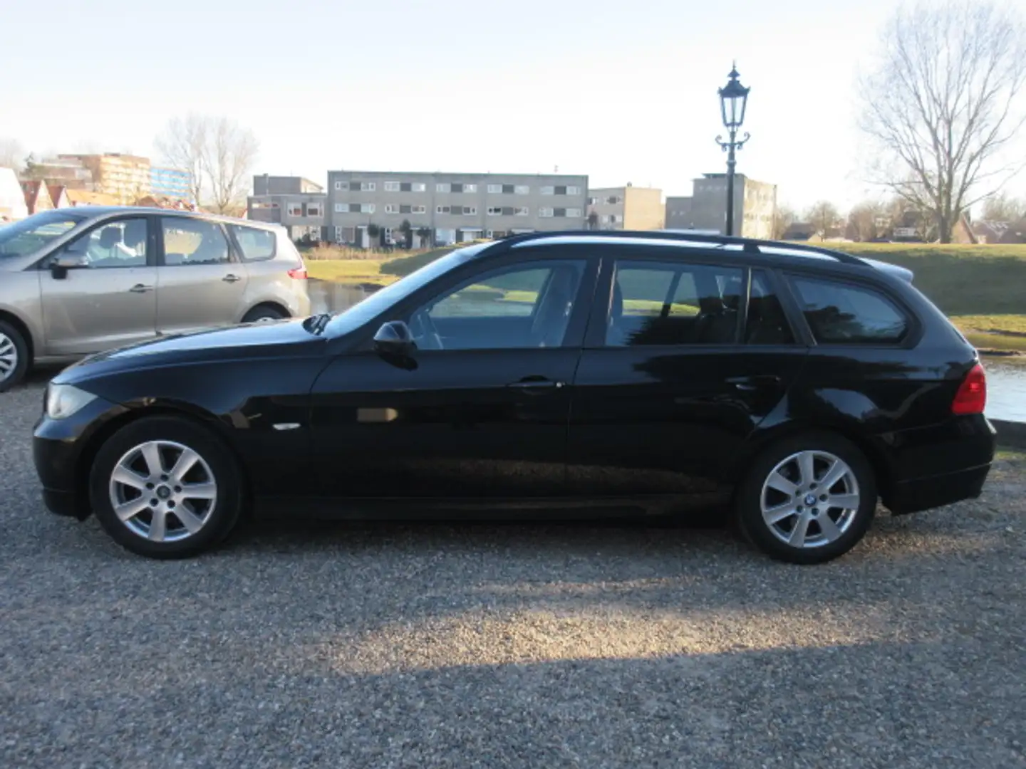 BMW 320 3-serie Touring 320i - Airco - 6 Bak Noir - 2