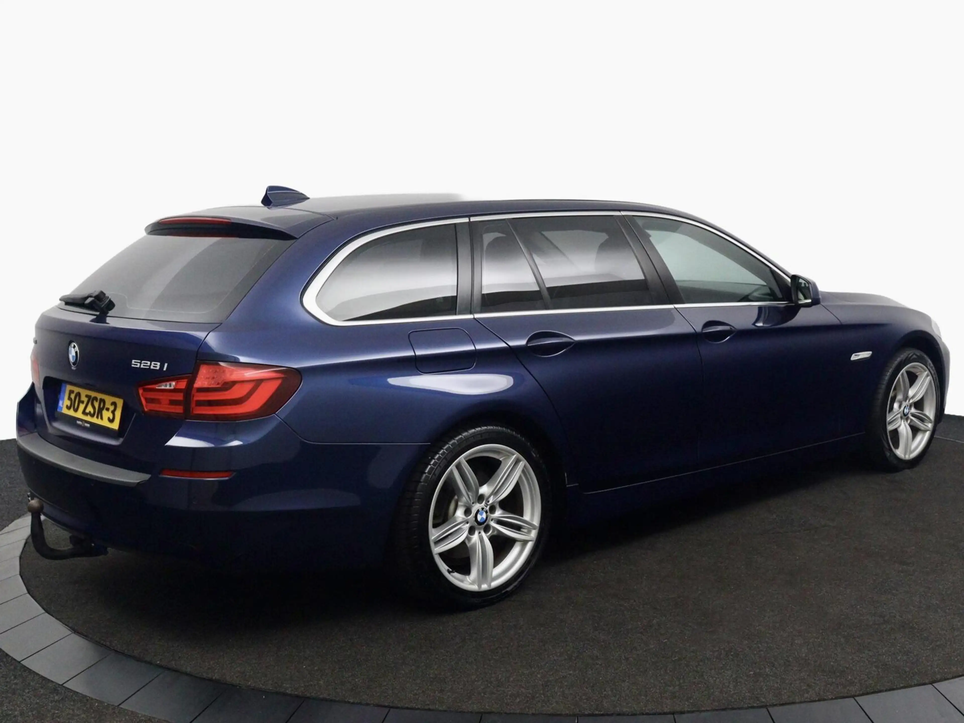 BMW 528 5-serie Touring 528xi Executive blauw — photo 3