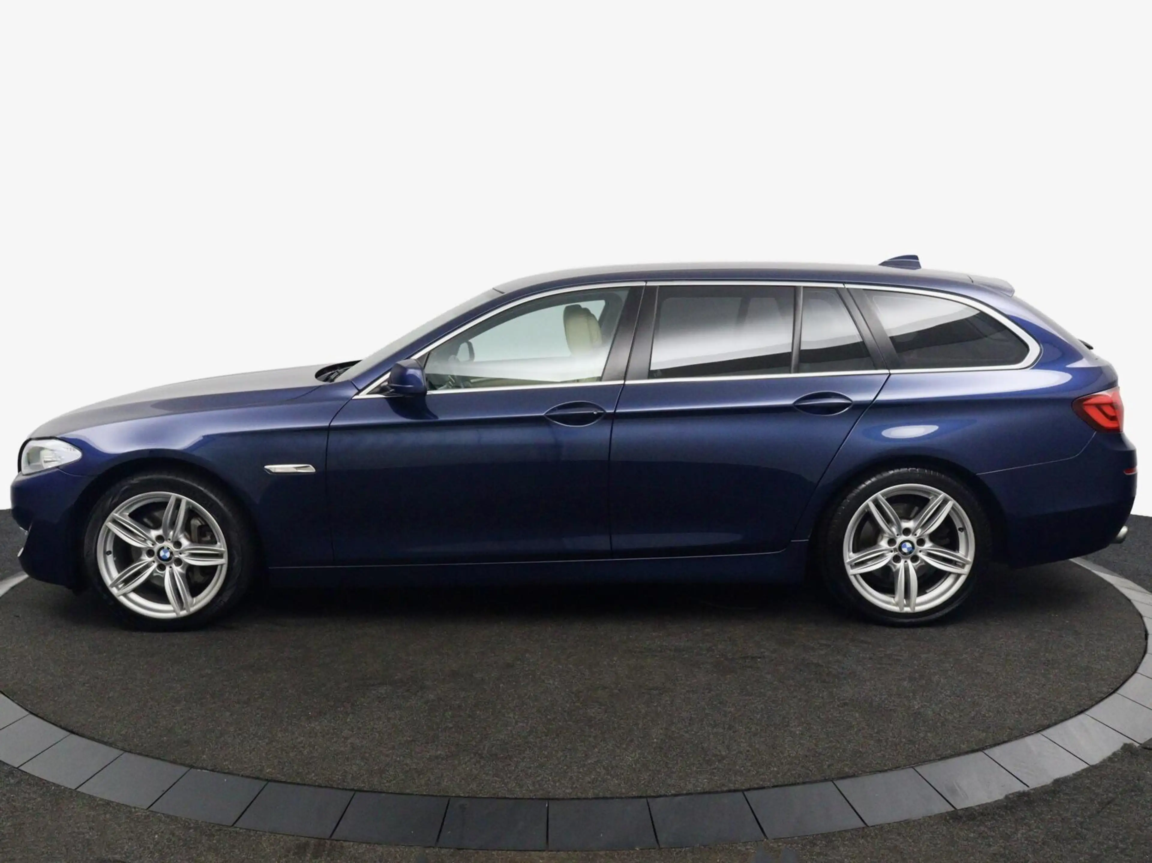 BMW 528 5-serie Touring 528xi Executive blauw — photo 8