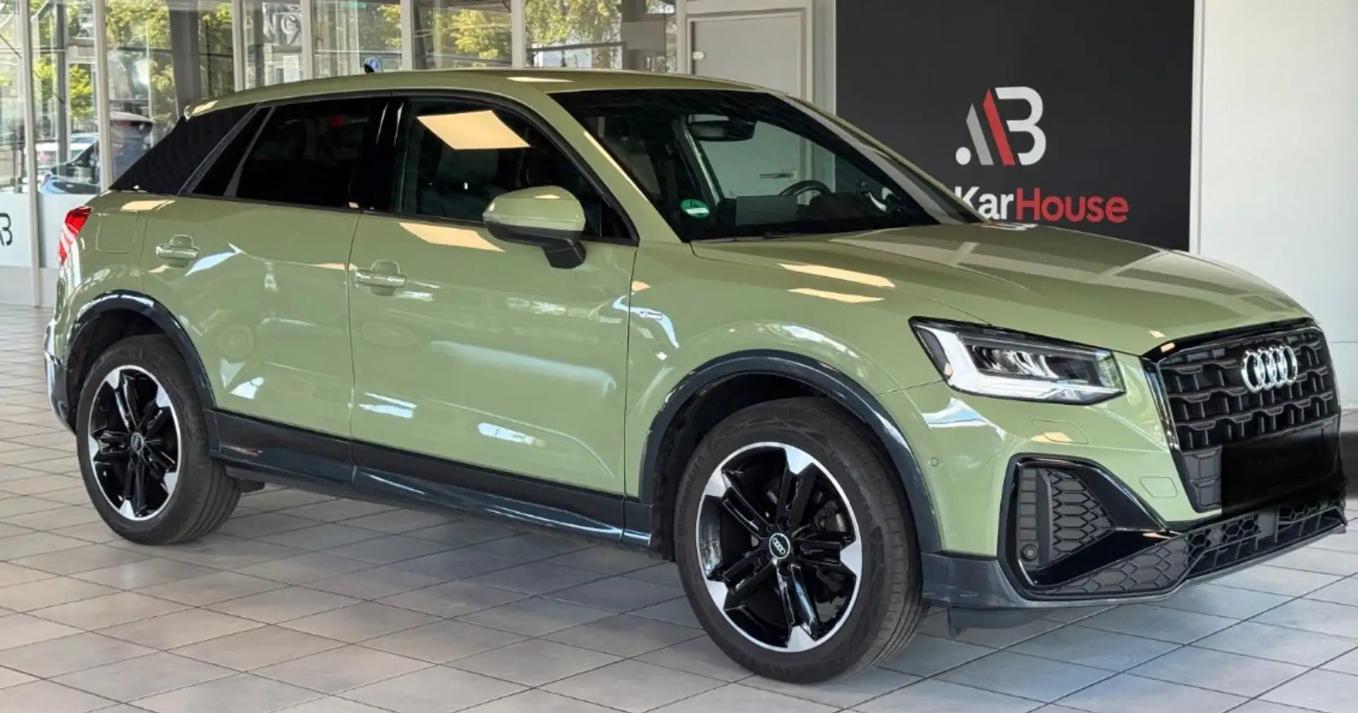 Audi Q2 35 1.5 tfsi Edition One S line s-tronic - 1