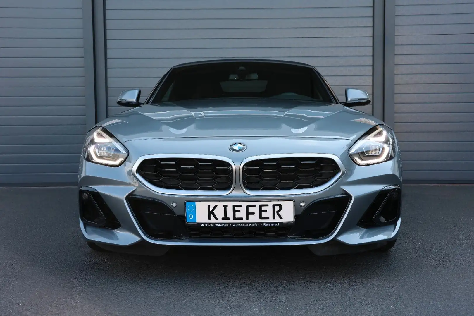 BMW Z4 sDrive30i M/HUD/APPLE/SHZ/LHZ/TOTW/KAMERA/R18 Gris - 2