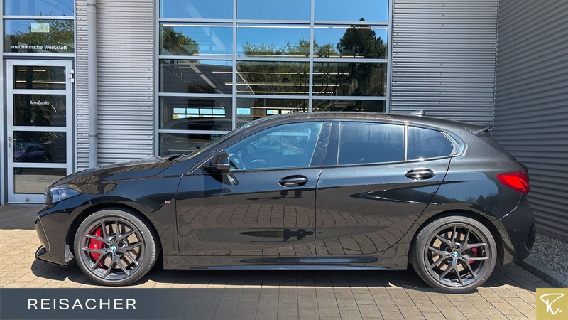 BMW 135 i A xDrive M-Sport PRO,Pano,Leder,ACC,RFK — photo 4