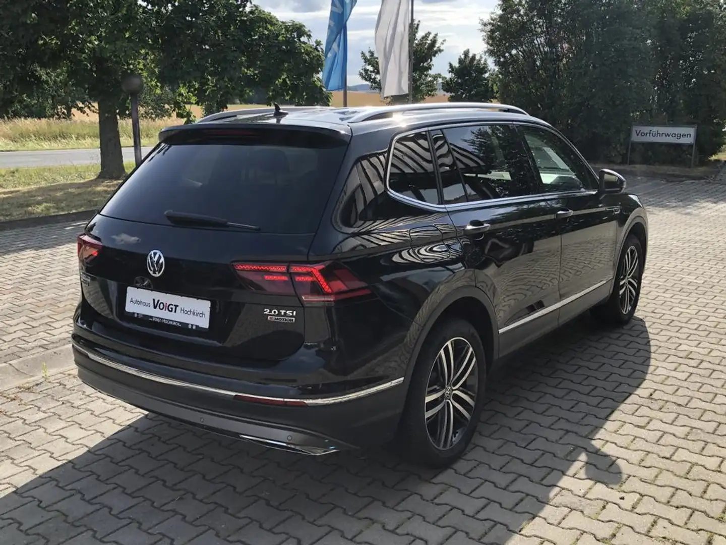 Volkswagen Tiguan Allspace Highline 4Motion 2.0 TSI - 2