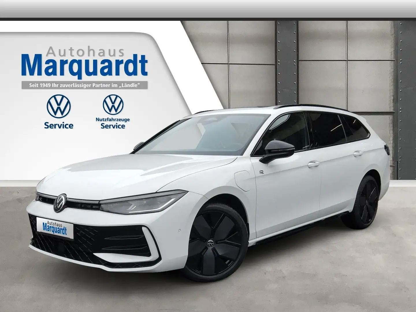 Volkswagen Passat Variant 1.5 TSI eHybrid  R Line Pano AHK Weiß - 1